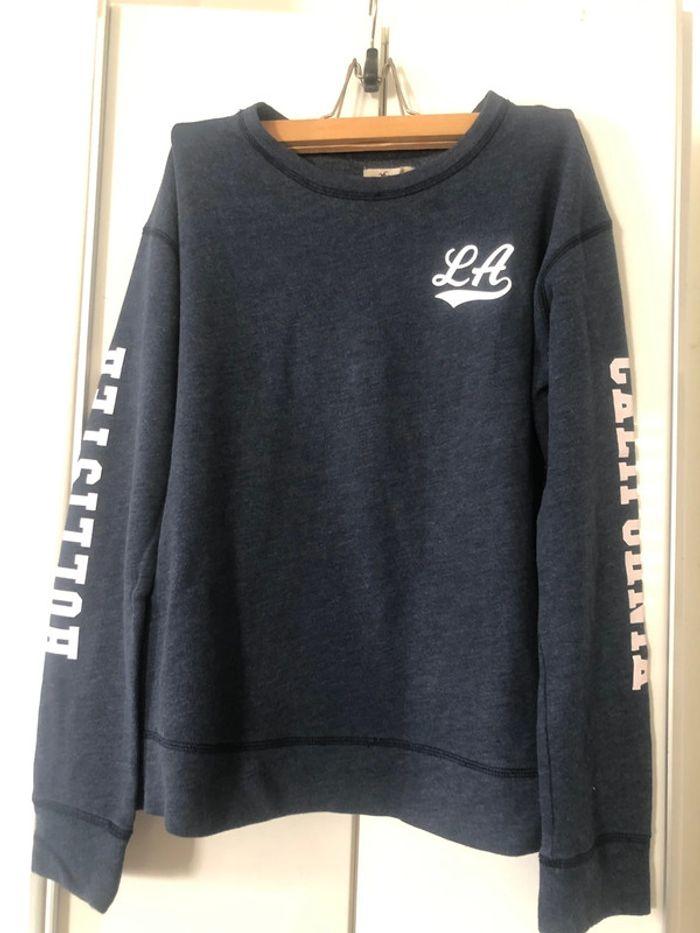 Pull sweat Hollister taille s - photo numéro 1