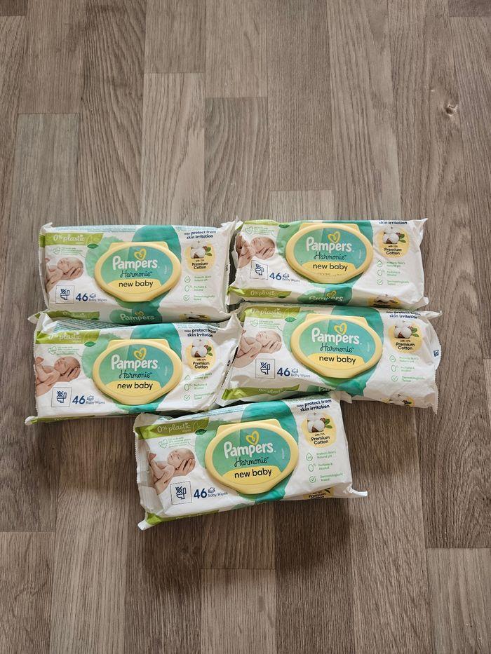 5 paquets lingetes pempers harmonie  New baby - photo numéro 2