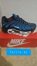 Basket nike tn neuf