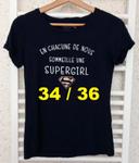 Tee shirt manche courte bleu marine imprimé blanc doré brillant Supergirl Taille 34 / 36