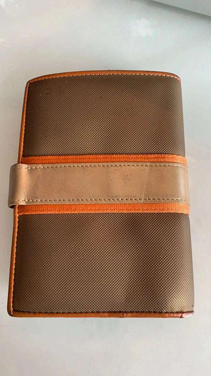 Porte feuille Longchamp cuir vintage - photo numéro 2