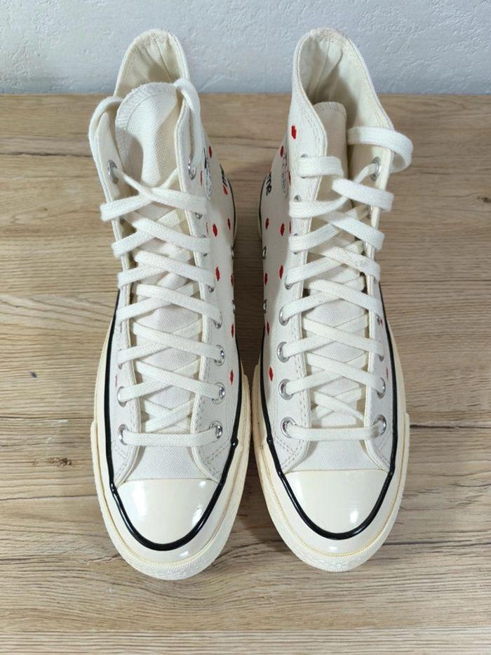 Baskets converse plateforme blanche et rouge Saint Valentin pointure 39 neuves - photo numéro 4