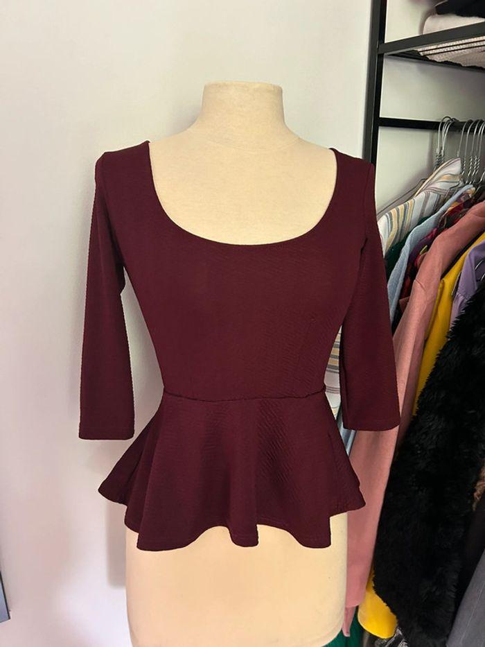 Top peplum bordeaux manches 3/4 - photo numéro 2