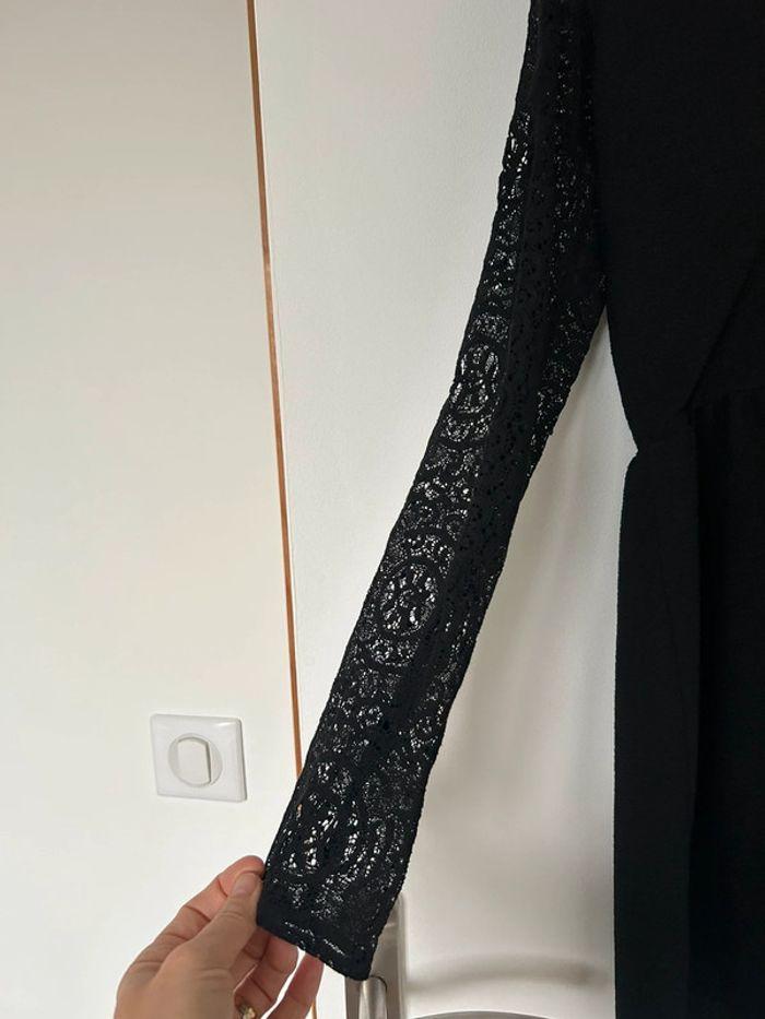 Robe noire Sezane 38 très bon état - photo numéro 2