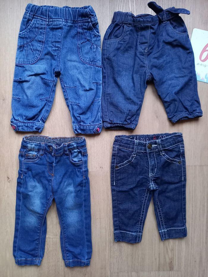 Lot 4 pantalons jeans 6 mois - photo numéro 1