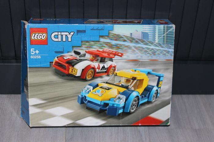 Lego 60256 Les voitures de courses - photo numéro 4