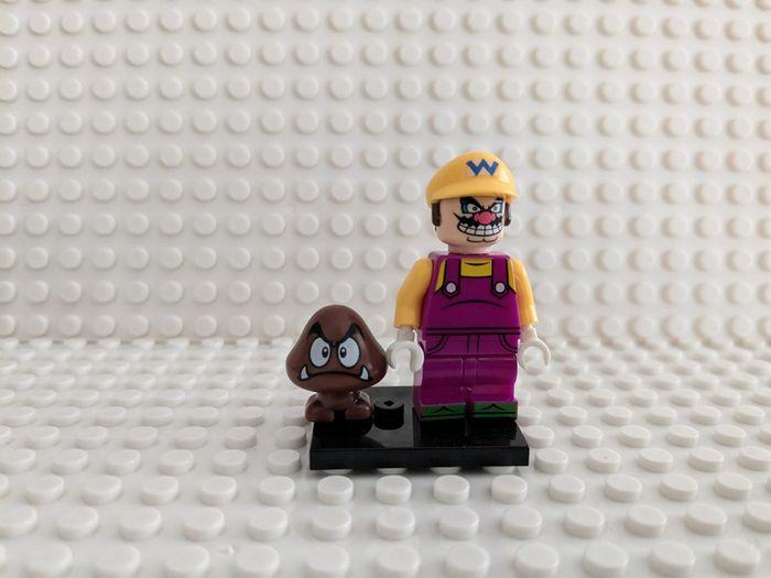 Figurine Wario dans Mario , style lego