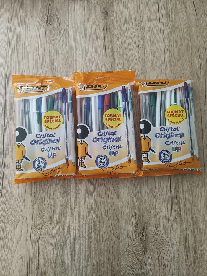 3 paquets de 27 destylos cristal bic