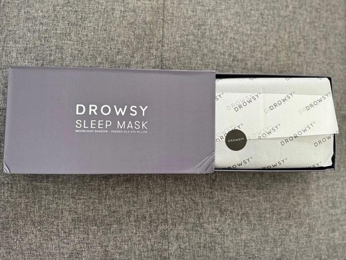 Masque de sommeil en soie Drowsy « Moonlight Shadow » - photo numéro 2