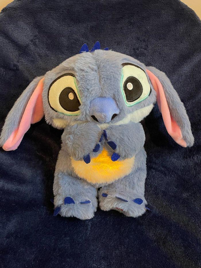 Peluche lumineuse respirante Disney Stitch - photo numéro 5