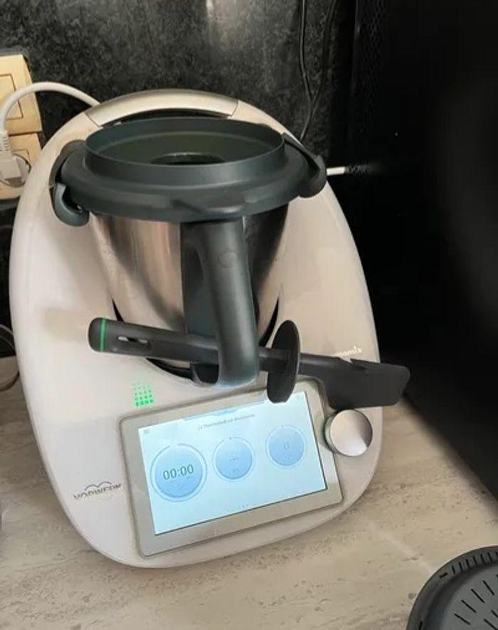 Thermomix tm6 + accessoires - photo numéro 2