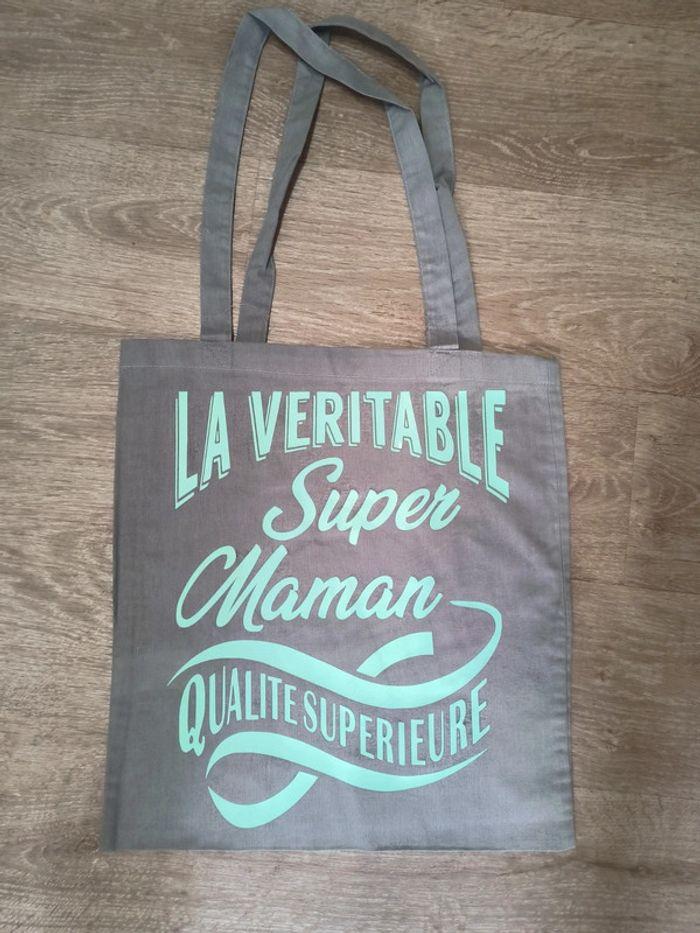 Sac tote bag en tissus la véritable super maman. - photo numéro 1