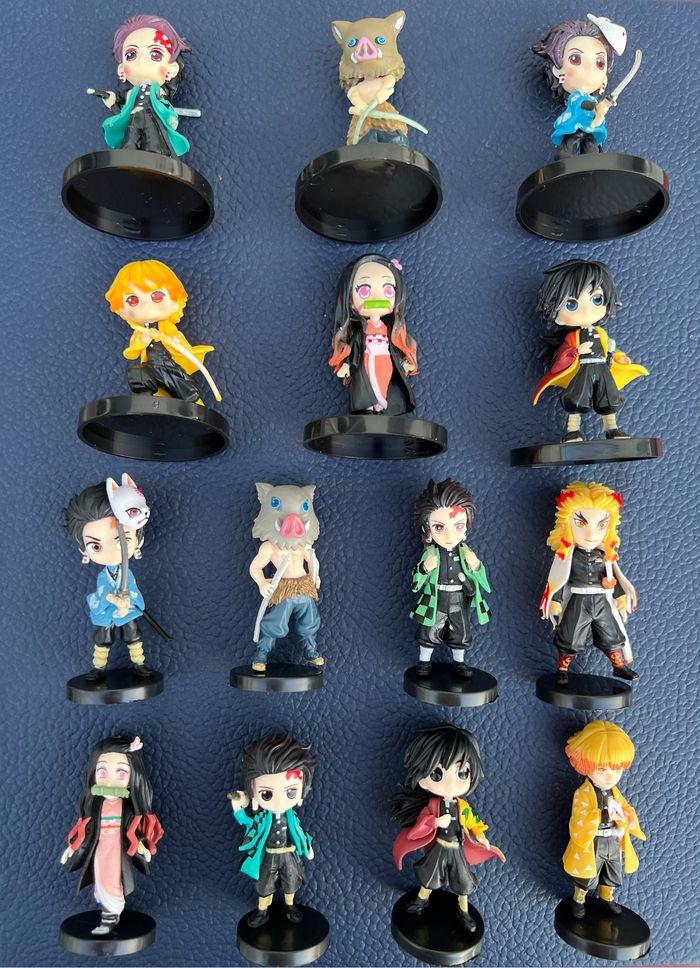 Lot de 14 figurines Démon Slayer Inosuke Zenitsu - photo numéro 1