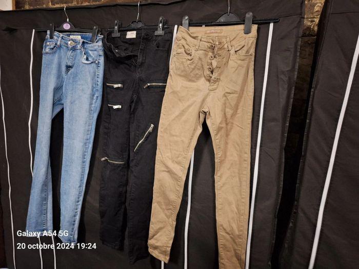 Lot de 3jeans - photo numéro 1