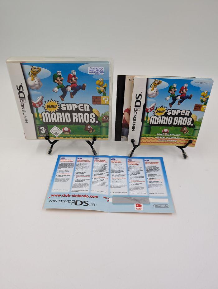 Jeu Nintendo DS New Super Mario Bros. en boite, complet + VIP très légèrement grattés