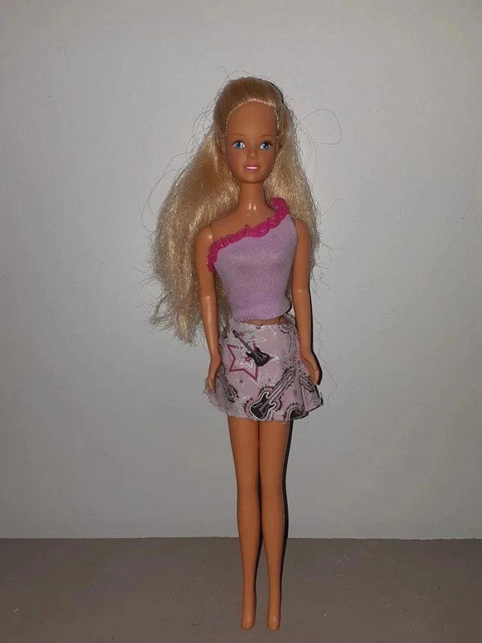 Poupée Barbie Jenny