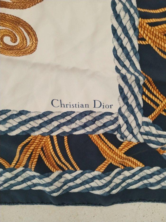 Foulard Christian Dior - photo numéro 3