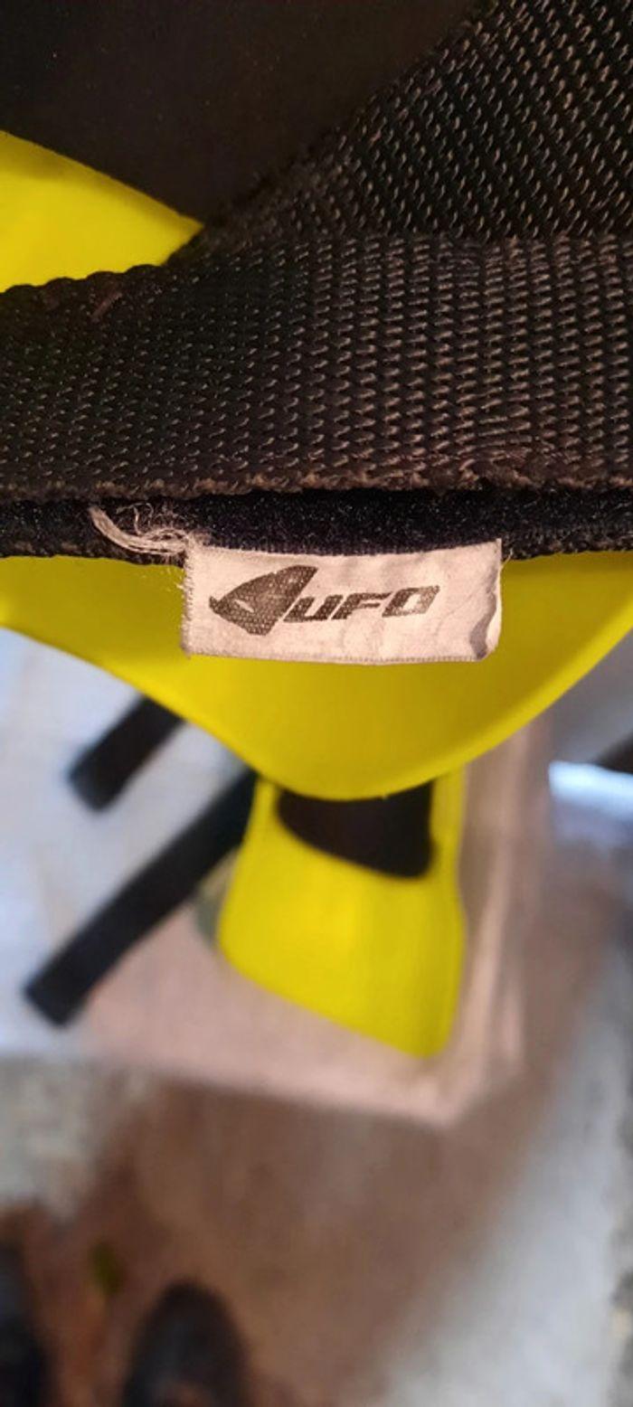 protection jambe ski de piste  junior ufo
30cm jaune - photo numéro 3