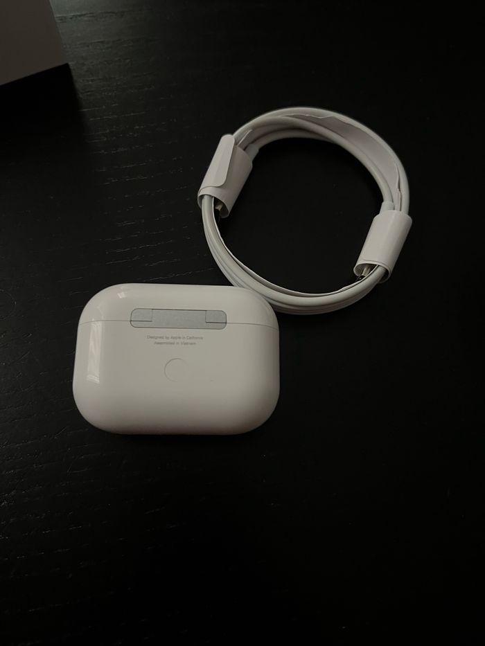 AirPods Pro 2nd génération - photo numéro 4