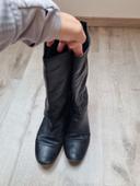 Bottes noires, taille 39