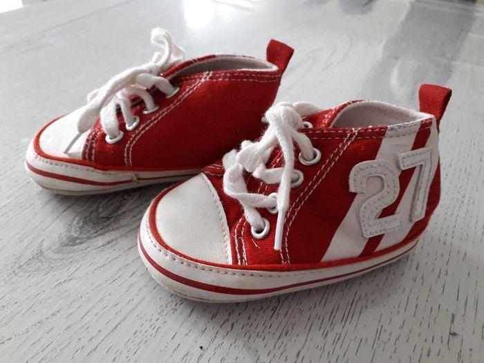 Chaussures bébé style converse - photo numéro 1