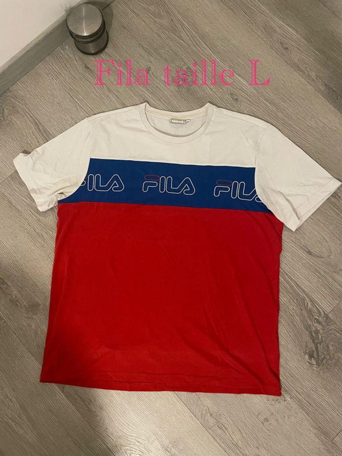 T-shirt à manches courtes col rond rayé blanc rouge bleu fila taille L - photo numéro 1