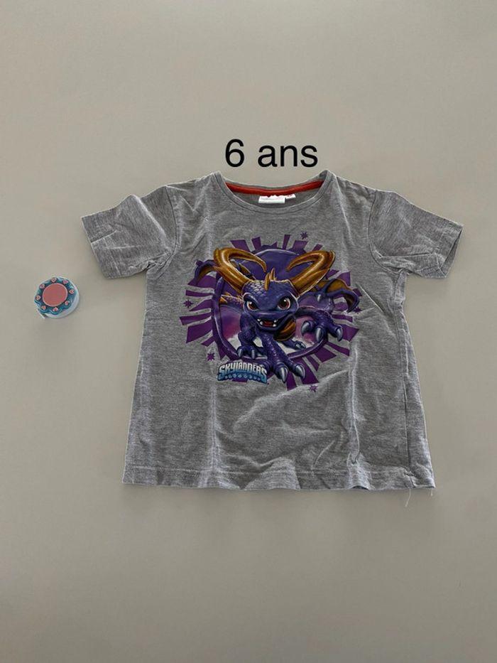 Tee shirt gris Skylanders 6 ans - photo numéro 1