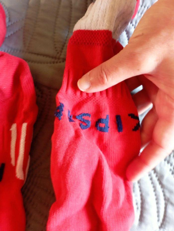 Chaussettes de foot kipsta 31/34 - photo numéro 3