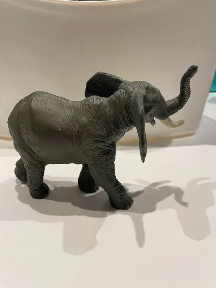 Figurine éléphant Papo - photo numéro 3