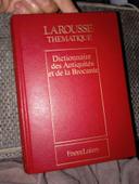 Dictionnaire Larousse des antiquités