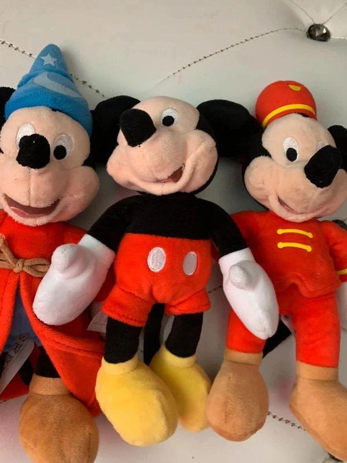 Ensemble de 3 peluche collector Mickey Disney . - photo numéro 2