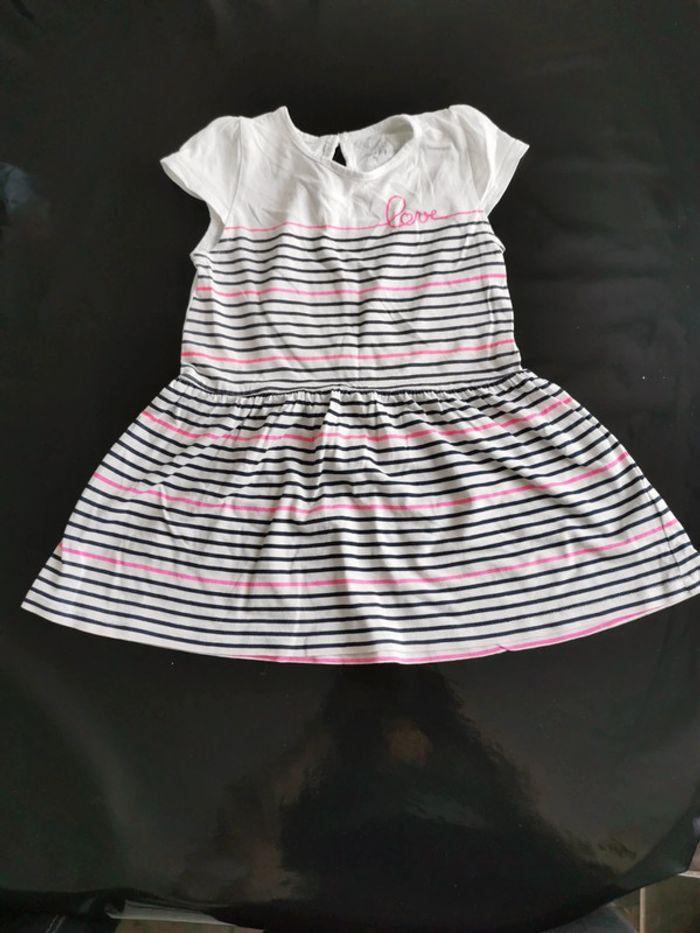 Robe bébé fille