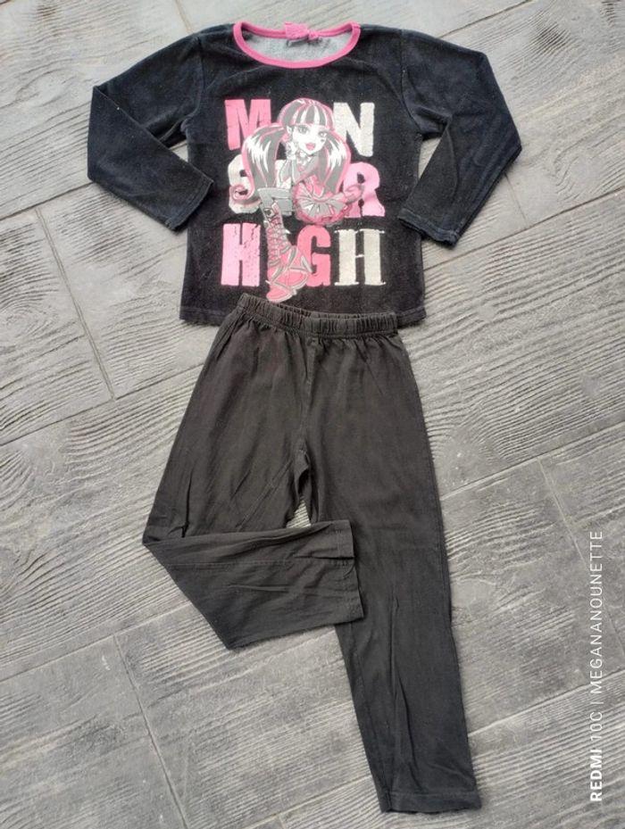 🦋 Joli pyjama deux pièces 6 ans Monster Hight - photo numéro 1