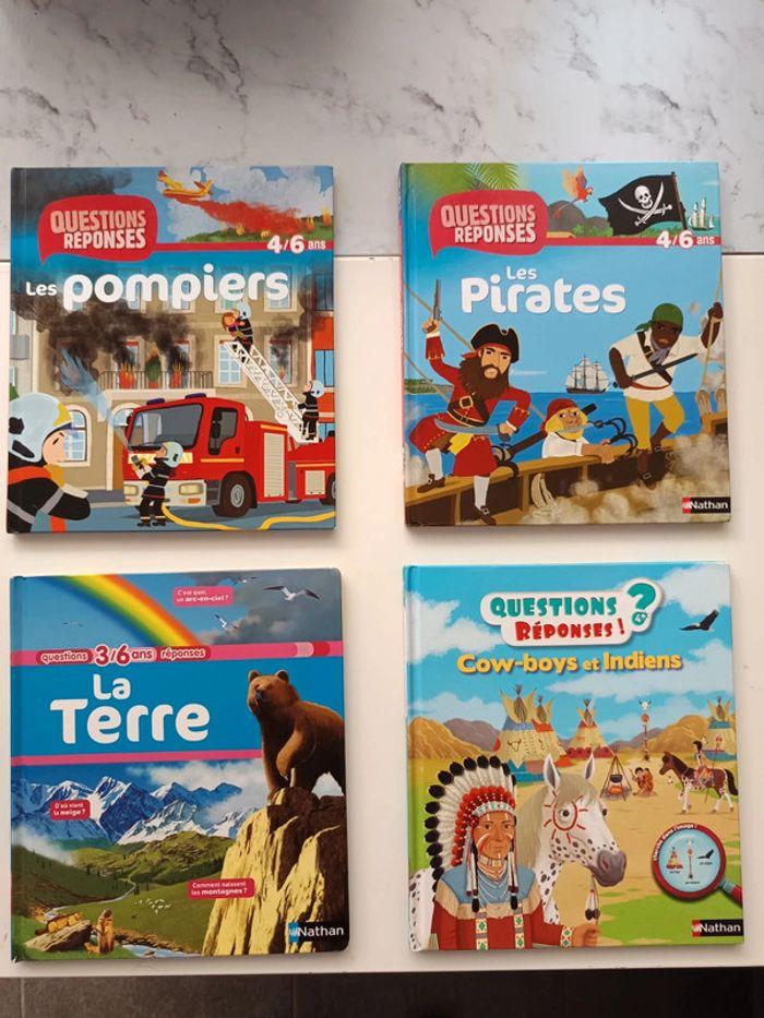 Lot de 4 livres Questions et Réponses Pompiers Pirates La Terre Cowboys Indiens - photo numéro 1