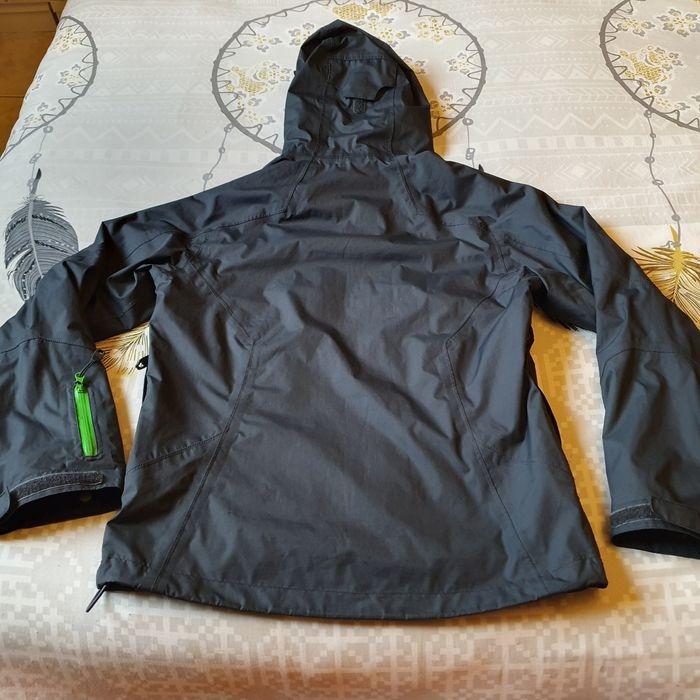 Veste coupe vent quechua de taille 12ans - photo numéro 5