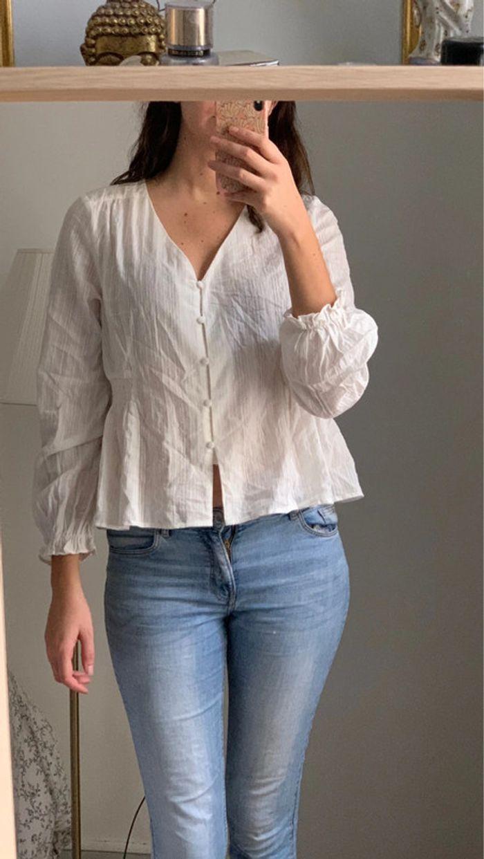 Chemise blanche broderie taille M - photo numéro 1