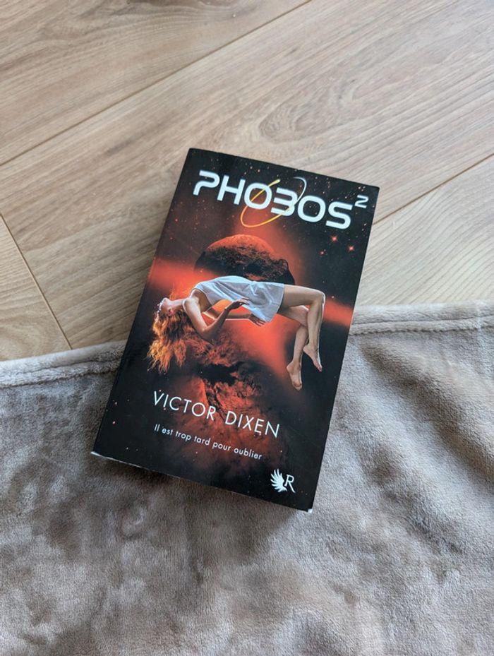 Phobos tome 2 - Format broché, grand format - photo numéro 1