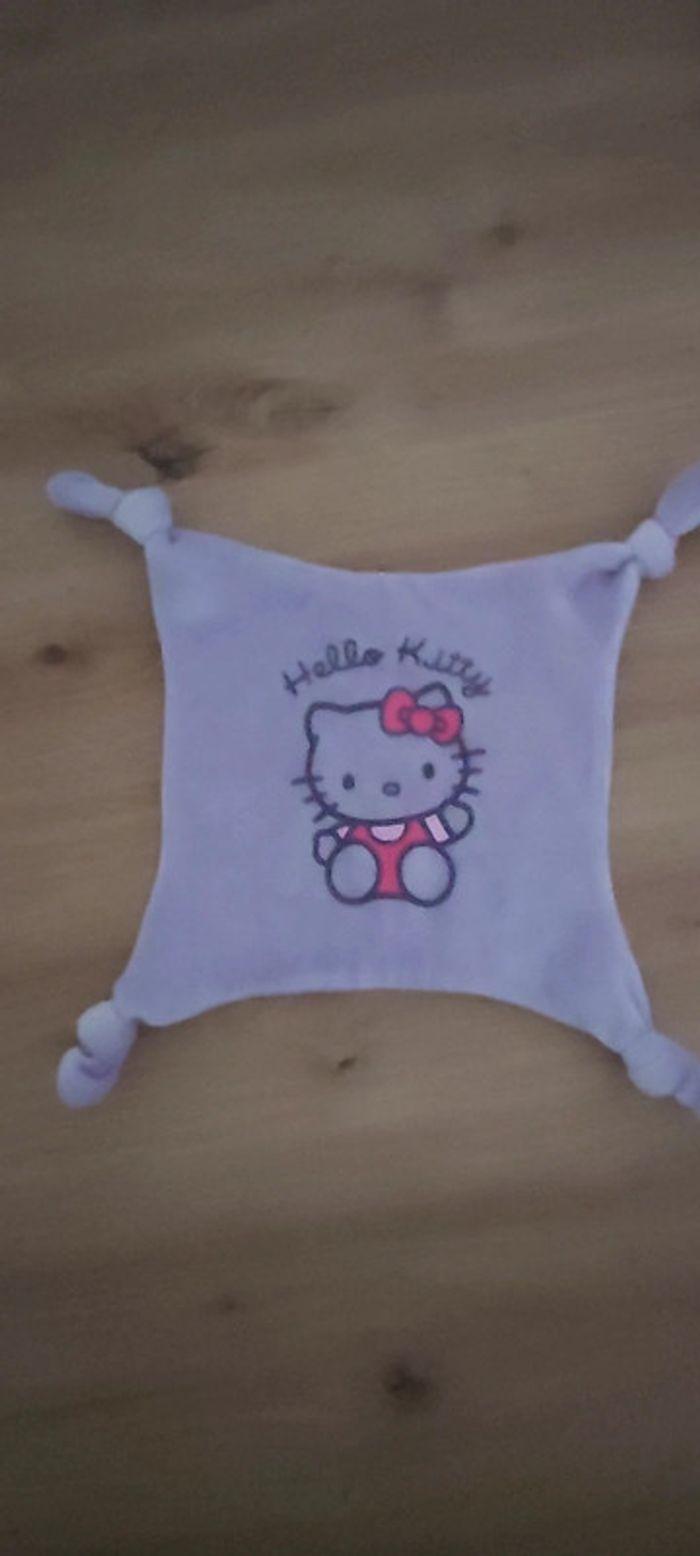 Doudou plat Hello Kitty - photo numéro 1