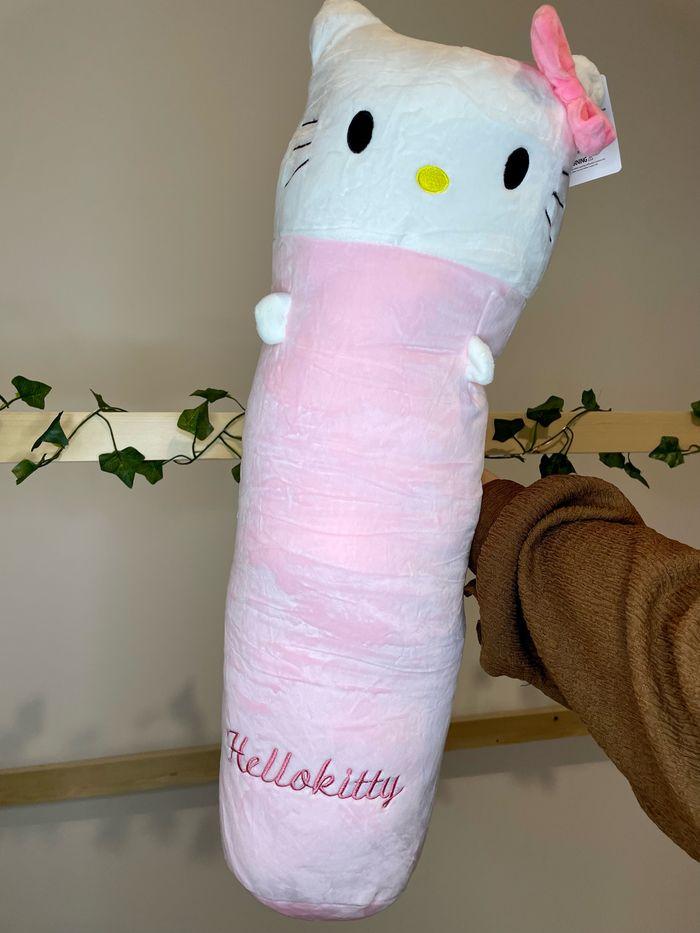 Oreiller en peluche Sanrio Hello Kitty - photo numéro 10