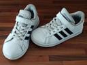 Paire de baskets Adidas taille 30