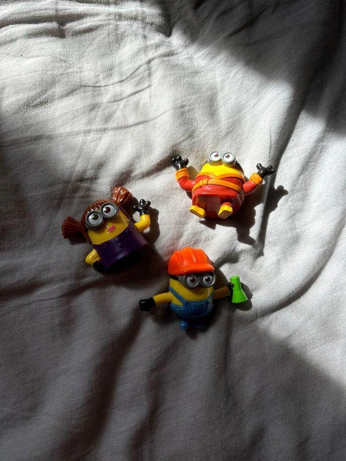 petite figurine des Minions lot de trois - photo numéro 1