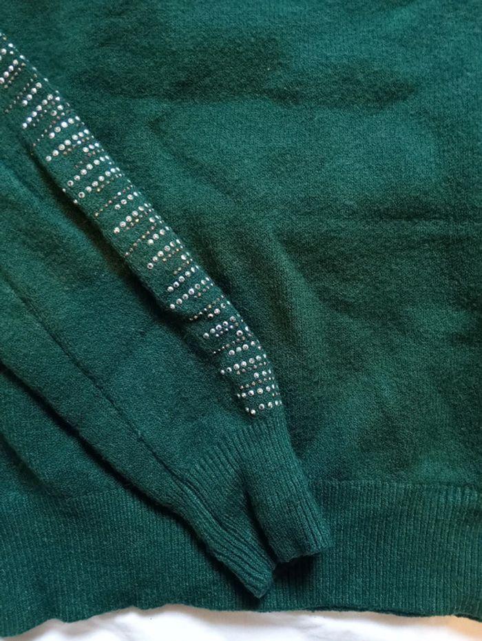 Pull vert sapin à strass - photo numéro 3