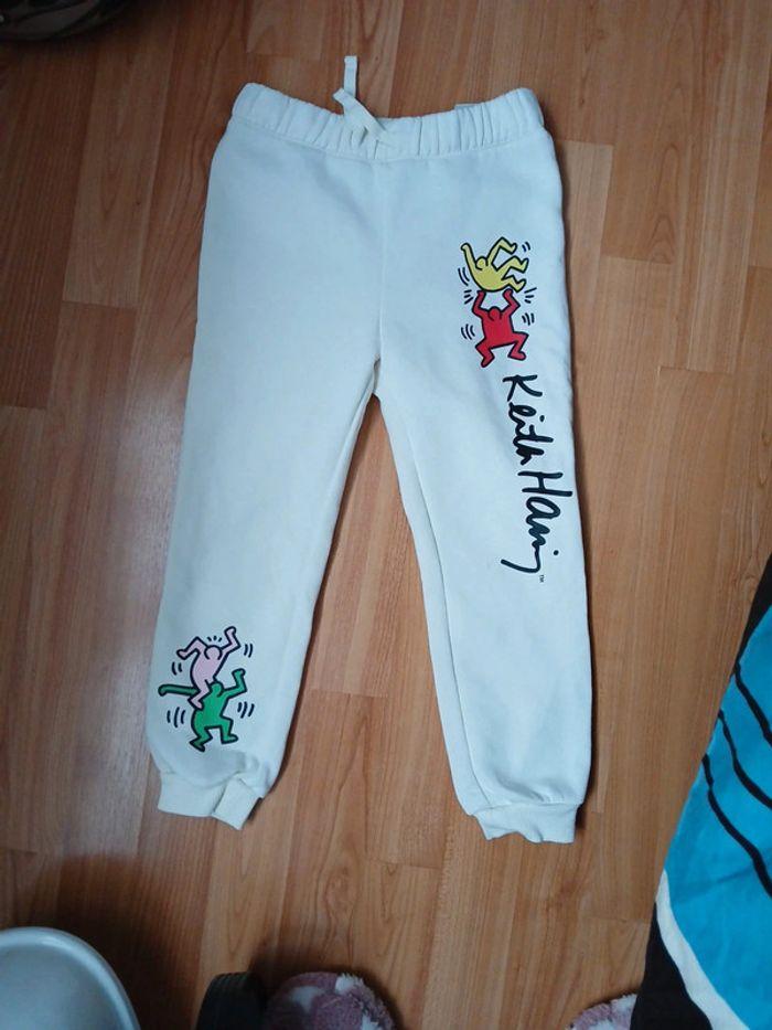 Pantalon H&M Keith Haring 5 ans - photo numéro 1