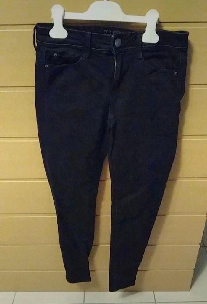 Jean slim zara petit 36 = taille 34 Xs - photo numéro 1