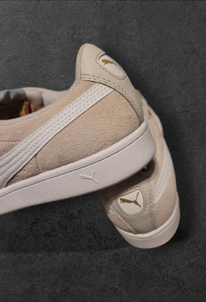 Chaussures Sneakers Puma Beige Taille 38.5 Femme Effet Daim - photo numéro 5