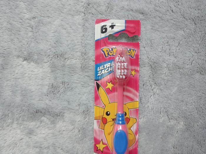 Brosse à dents Pikachu pokémon - photo numéro 3