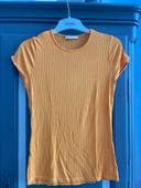 T-shirt orange