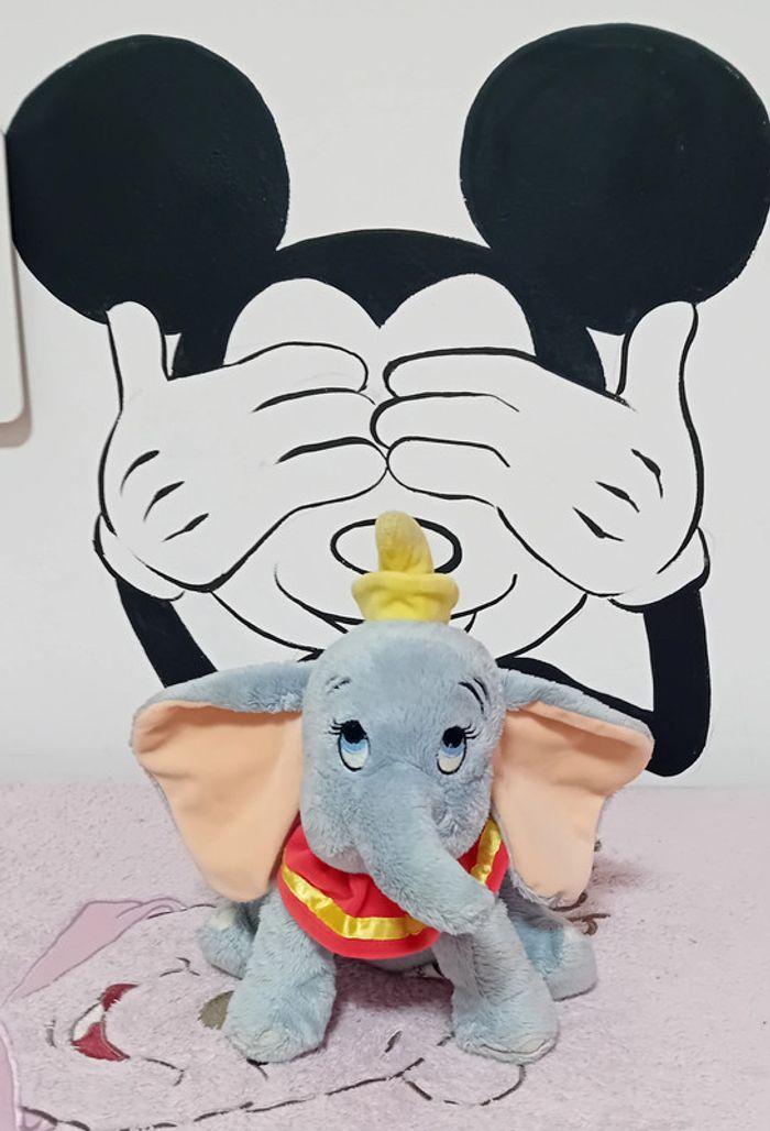 Peluche Dumbo Disney - photo numéro 1