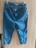 Jean boyfriend bleu Zara Trafaluc taille 42