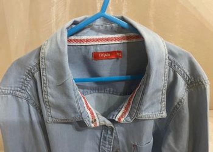 Chemise en jean légère manches longues TBE 12 ans - photo numéro 2